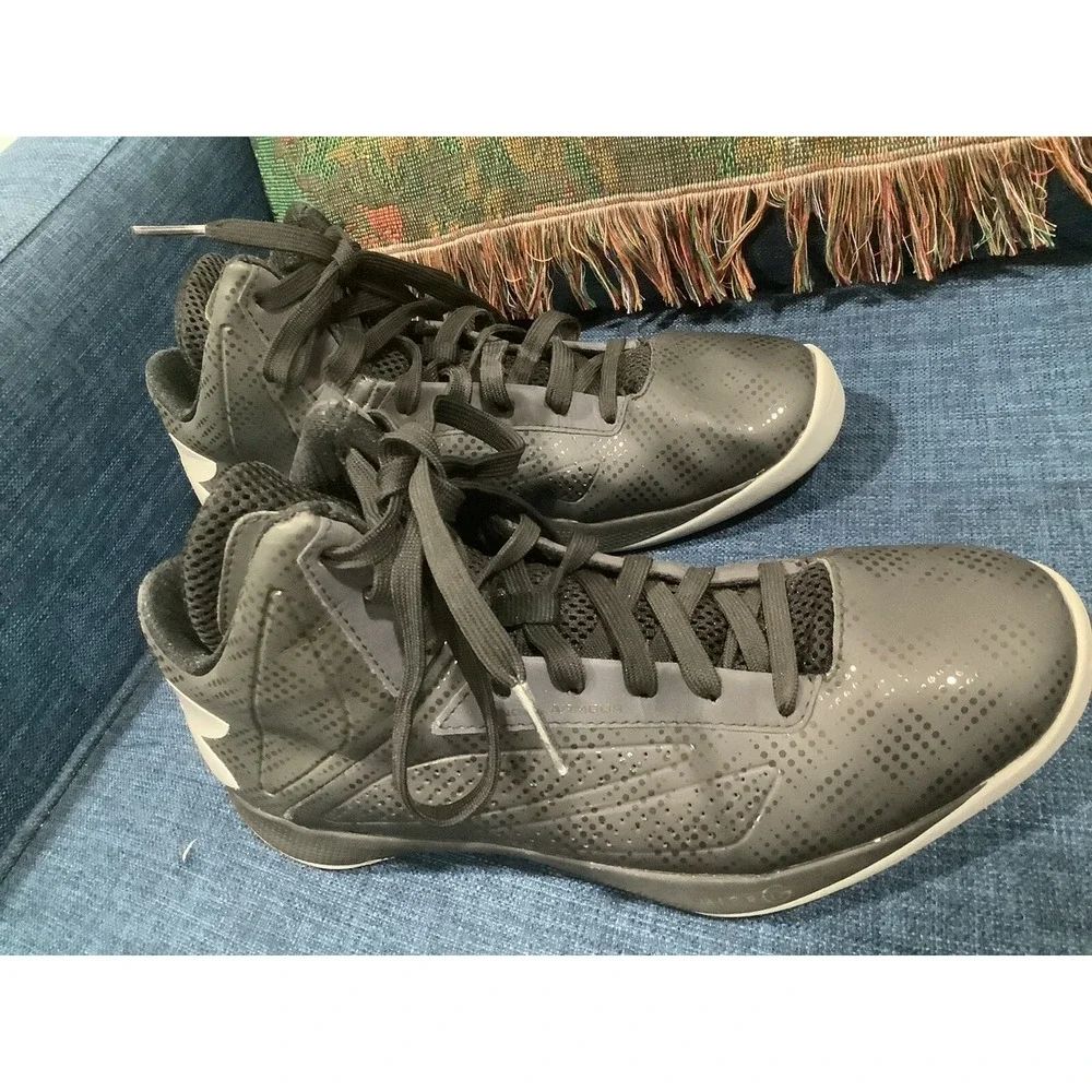 Under Armour UA Micro G Torch Black Gray 1231588-001 Men's Shoes Size 10